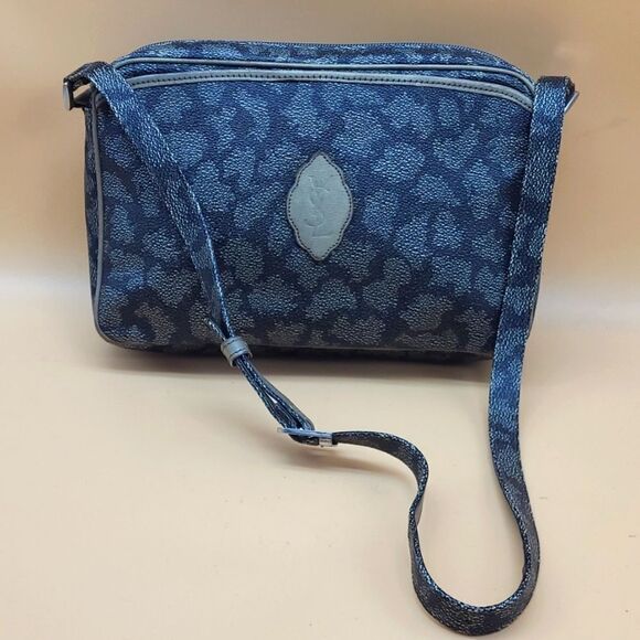 Authentic Yves Saint Laurent Shoulder Bag